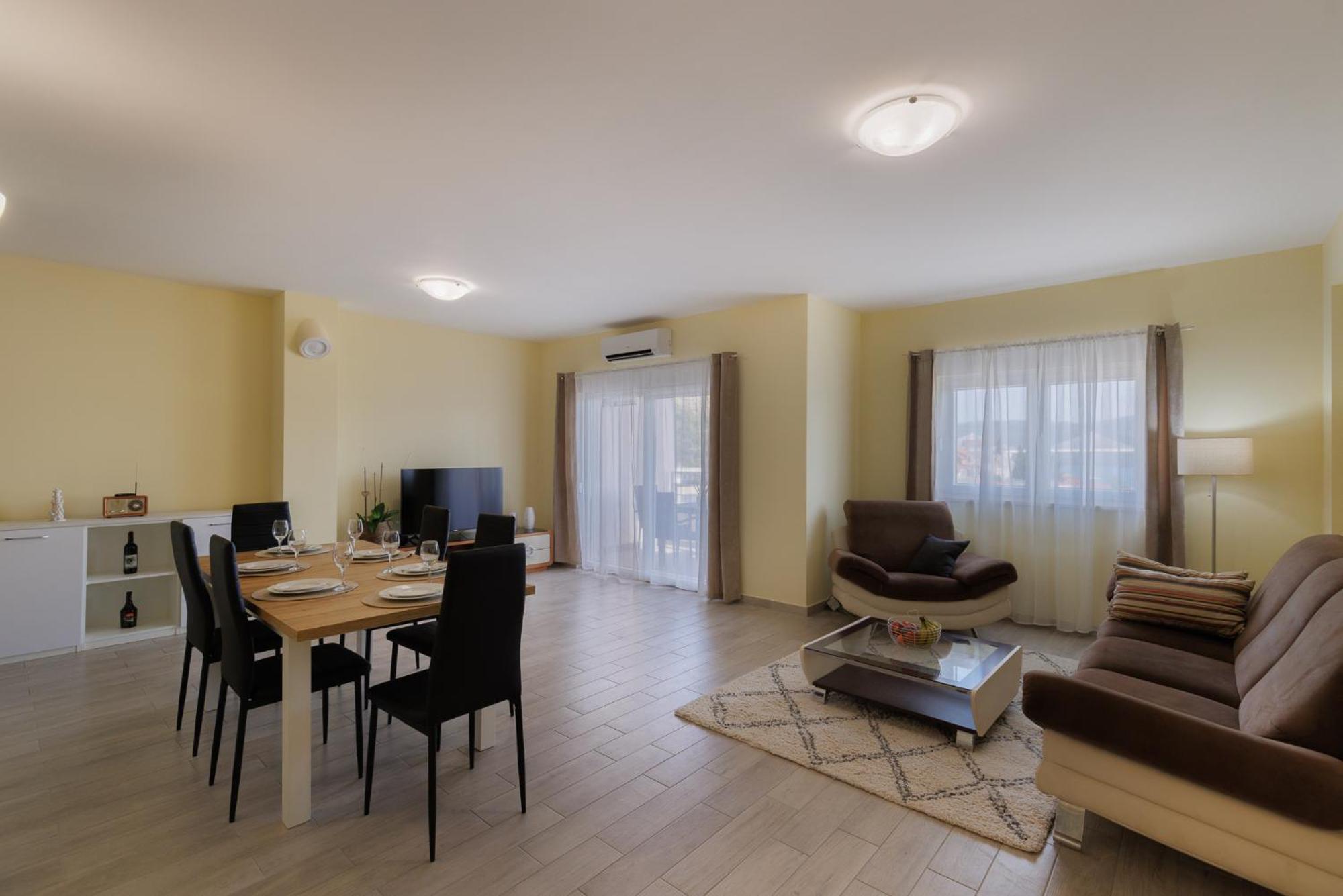 Apartman Maja Komarna Kültér fotó